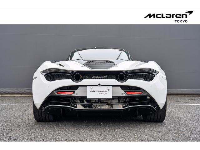 ７２０Ｓ パフォーマンス　認定中古車　クルーズコントロール　障害物センサー　ナビ　ミュージックプレイヤー接続可　ＥＴＣ　パワーシート　ＬＥＤヘッドライト　ジェットブラックナッパレザー　カーボンブラックアルカンタラ（12枚目）