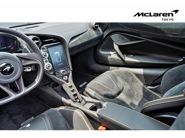 ７２０Ｓ パフォーマンス　認定中古車　クルーズコントロール　障害物センサー　ナビ　ミュージックプレイヤー接続可　ＥＴＣ　パワーシート　ＬＥＤヘッドライト　ジェットブラックナッパレザー　カーボンブラックアルカンタラ（26枚目）