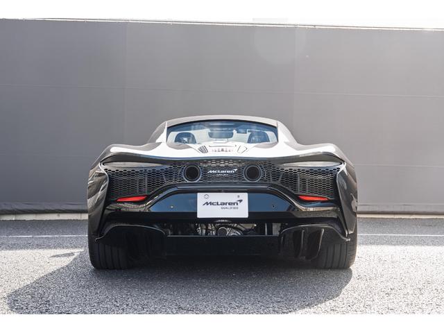 アルトゥーラ ベースグレード　Ｐｌａｔｅｒｕｘ／Ｖｉｓｏｎ　Ｄｏｖｅ　Ｇｒｅｙ　＆Ｂｌａｃｋ　エリートペイント／エキゾースト＆ホットヴィー：ステルス／カーボンファイバーインテリアパック（7枚目）