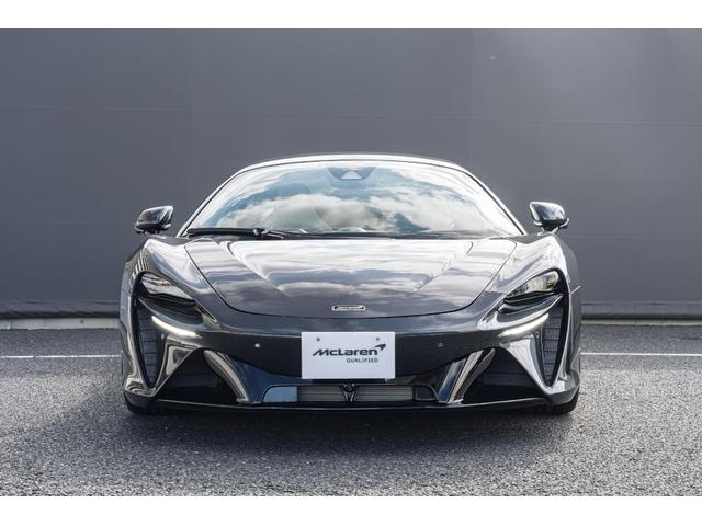 アルトゥーラ ベースグレード　Ｐｌａｔｅｒｕｘ／Ｖｉｓｏｎ　Ｄｏｖｅ　Ｇｒｅｙ　＆Ｂｌａｃｋ　エリートペイント／エキゾースト＆ホットヴィー：ステルス／カーボンファイバーインテリアパック（14枚目）