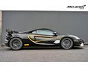 ３．８　認定中古車　カーボンファイバーインテリアアップグレード／スペシャルブレーキキャリパー／アダプティブダンピング　ｗｉｔｈ　ヴィークルリフト／リチウムイオンバッテリーチャージャー（17枚目）