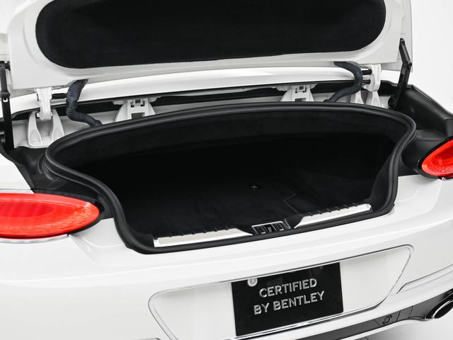 コンチネンタル 　ＧＴ　Ｖ８　Ｃｏｎｖｅｒｔｉｂｌｅ　ベントレー認定中古車　メーカー保証付　ベントレー　ケアプログラム　ベントレー　エマージェンシーアシスタンス　ＣＥＲＴＩＦＩＥＤ　ＢＹ　ＢＥＮＴＬＥＹ（8枚目）