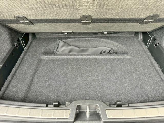 ＸＣ４０ Ｂ４　ＡＷＤ　インスクリプション　４ＷＤ　１オーナー　サンルーフ　ハーマンカードン（25枚目）