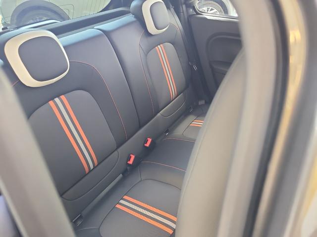 トゥインゴ ＧＴ　ドライブレコーダー　ナビ　アルミホイール　キーレスエントリー　電動格納ミラー　ＡＴ　エアコン　パワーウィンドウ（10枚目）