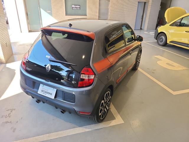 トゥインゴ ＧＴ　ドライブレコーダー　ナビ　アルミホイール　キーレスエントリー　電動格納ミラー　ＡＴ　エアコン　パワーウィンドウ（15枚目）