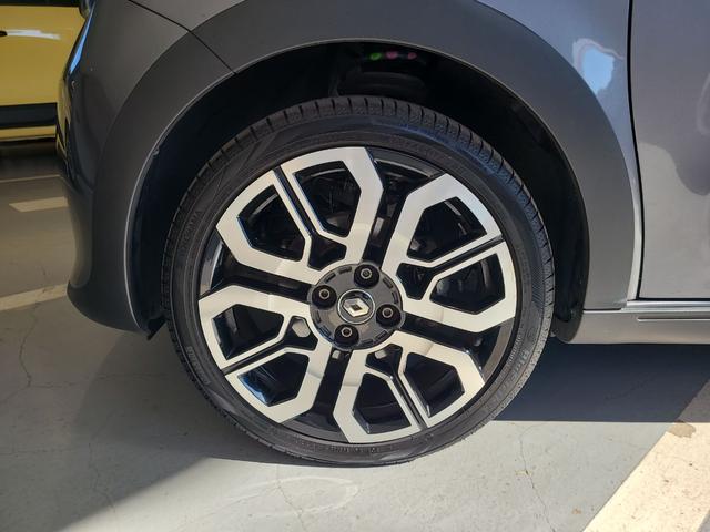 トゥインゴ ＧＴ　ドライブレコーダー　ナビ　アルミホイール　キーレスエントリー　電動格納ミラー　ＡＴ　エアコン　パワーウィンドウ（30枚目）