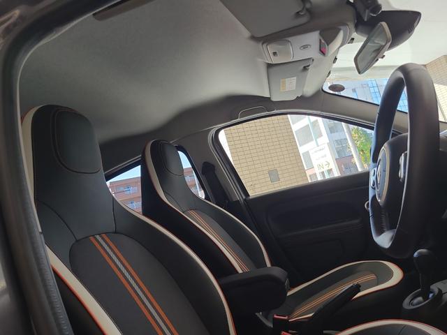 トゥインゴ ＧＴ　ドライブレコーダー　ナビ　アルミホイール　キーレスエントリー　電動格納ミラー　ＡＴ　エアコン　パワーウィンドウ（34枚目）