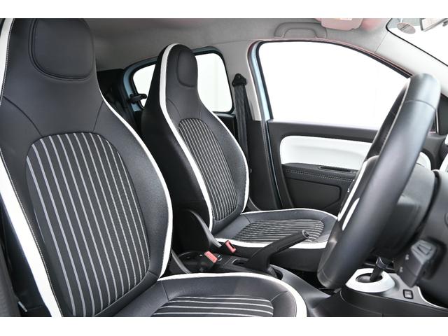 トゥインゴ インテンス　レザー調×ファブリックコンビシート　シートヒーター　レーンキープＡ　純正タッチスクリーン　ＢＴオーディオ＆通話　Ｃａｒｐｌａｙ　Ｂカメラ　純正１６インチＡＷ　２年保証付（28枚目）