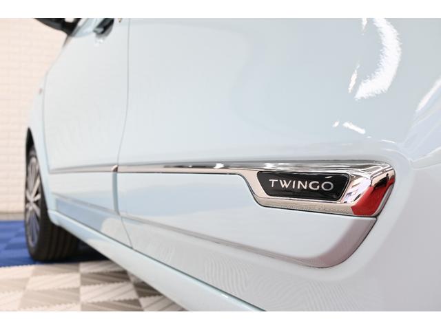 トゥインゴ インテンス　レザー調×ファブリックコンビシート　シートヒーター　レーンキープＡ　純正タッチスクリーン　ＢＴオーディオ＆通話　Ｃａｒｐｌａｙ　Ｂカメラ　純正１６インチＡＷ　２年保証付（39枚目）