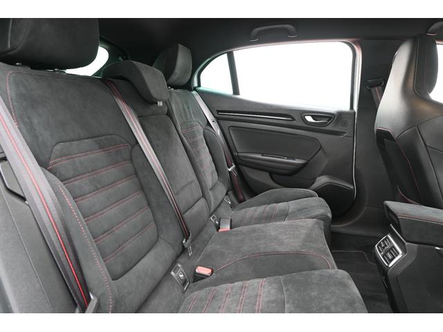 メガーヌ ルノー　スポール　ＡＣＣ　ＬＫＡ　アクティブエマージェンシーブレーキ　専用アルカンタラシート　純正タッチモニター　Ｃａｒｐｌａｙ　Ｂカメラ　純正１９インチＡＷ　ブレンボキャリパー　ＬＥＤヘッドライト　２年保証付（30枚目）