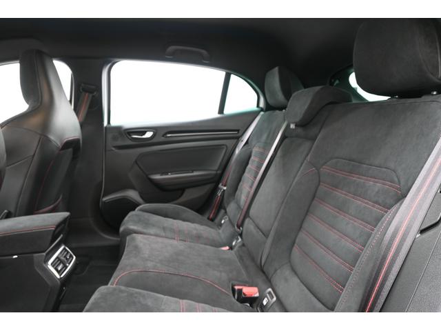 メガーヌ ルノー　スポール　ＡＣＣ　ＬＫＡ　アクティブエマージェンシーブレーキ　専用アルカンタラシート　純正タッチモニター　Ｃａｒｐｌａｙ　Ｂカメラ　純正１９インチＡＷ　ブレンボキャリパー　ＬＥＤヘッドライト　２年保証付（32枚目）