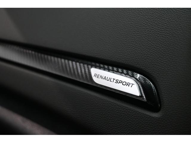 メガーヌ ルノー　スポール　ＡＣＣ　ＬＫＡ　アクティブエマージェンシーブレーキ　専用アルカンタラシート　純正タッチモニター　Ｃａｒｐｌａｙ　Ｂカメラ　純正１９インチＡＷ　ブレンボキャリパー　ＬＥＤヘッドライト　２年保証付（40枚目）