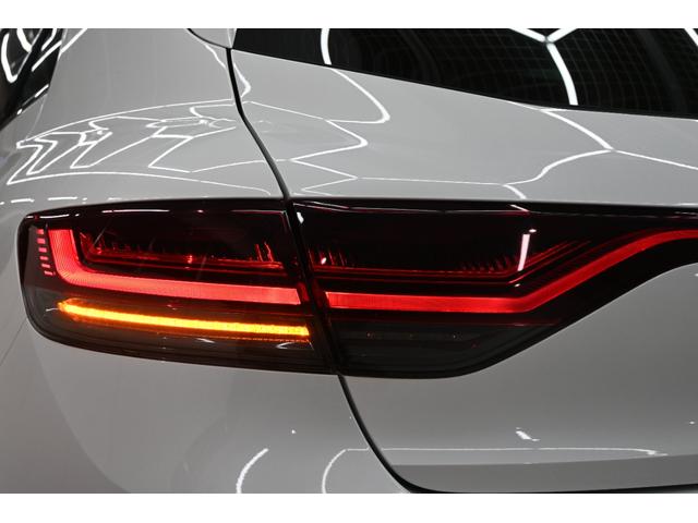 メガーヌ ルノー　スポール　ＡＣＣ　ＬＫＡ　アクティブエマージェンシーブレーキ　専用アルカンタラシート　純正タッチモニター　Ｃａｒｐｌａｙ　Ｂカメラ　純正１９インチＡＷ　ブレンボキャリパー　ＬＥＤヘッドライト　２年保証付（41枚目）