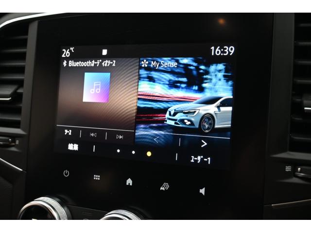メガーヌ ルノー　スポール　トロフィー　１オナ　ＲＥＣＡＲＯシート　Ｐスタ　ＥＣＯ　ＡＤＰクルコン　ＬＫＡ　アクティブブレーキ　純正タッチスクリーン　Ｃａｒｐｌａｙ　Ｂカメラ　純正１９インチＡＷ　ＬＥＤライト　２年保証付（13枚目）