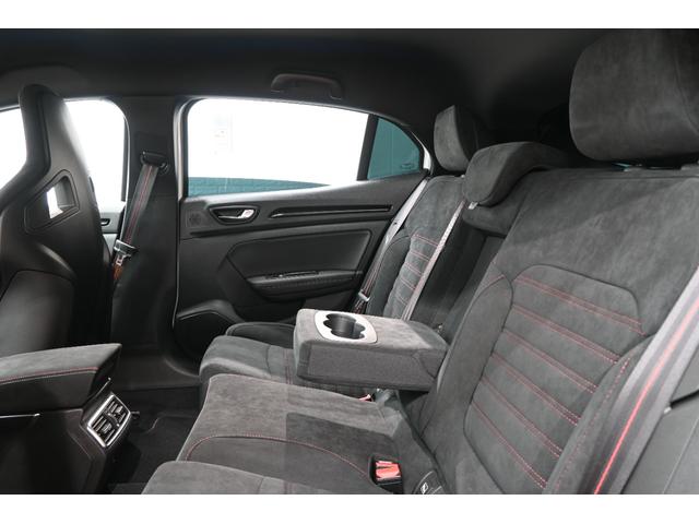 メガーヌ ルノー　スポール　トロフィー　１オナ　ＲＥＣＡＲＯシート　Ｐスタ　ＥＣＯ　ＡＤＰクルコン　ＬＫＡ　アクティブブレーキ　純正タッチスクリーン　Ｃａｒｐｌａｙ　Ｂカメラ　純正１９インチＡＷ　ＬＥＤライト　２年保証付（33枚目）