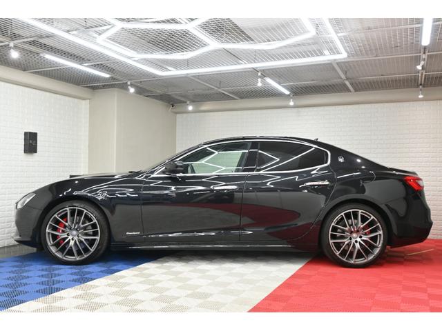 ギブリ Ｓ　グランスポーツ　ドライバ―アシスタンスＰ　ＡＣＣ　３６０カメラ　赤革　８．４インチＭＴＣ＋　ナビＴＶ　Ｃａｒｐｌａｙ　スカイフックサス　ＬＫＡ　ＢＳＭ　２１インチチターノＡＷ　ＬＥＤ　２年保証付（36枚目）