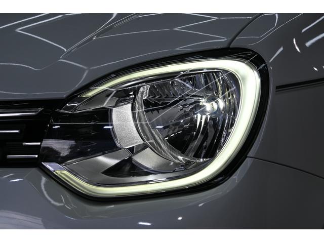 トゥインゴ インテンス　ＥＣＯ　クルコン　レザー調×ファブリック　リアコーナーセンサー　純正７インチスクリーン　Ｃａｒｐｌａｙ　Ｂカメラ　純正１６インチＡＷ　ＬＥＤライト　ブランインテリア　２年保証付（22枚目）