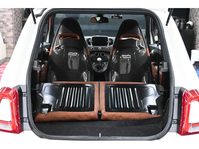 アバルト595 コンペティツィオーネ 左H 5MT Sabeltブラウンスポーツシート レコードモンツァ 純正タッチスクリーン Carplay ブレンボレッドキャリパー カーボンスカッフプレート 純正17インチAW 2年保証付(10枚目)