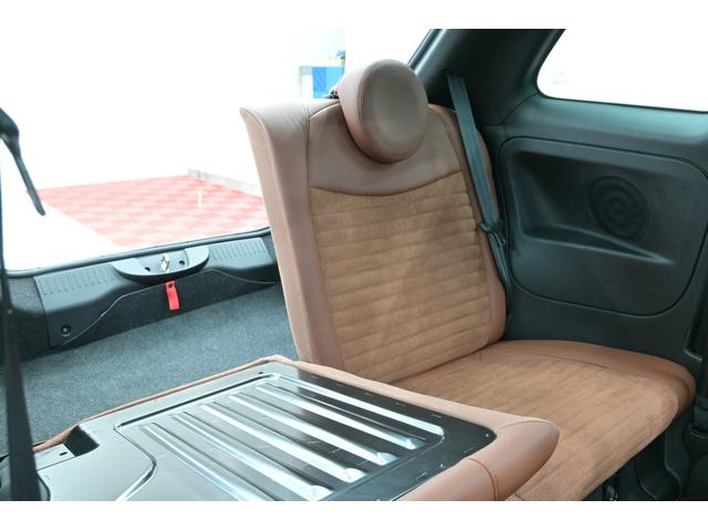 アバルト595 コンペティツィオーネ 左H 5MT Sabeltブラウンスポーツシート レコードモンツァ 純正タッチスクリーン Carplay ブレンボレッドキャリパー カーボンスカッフプレート 純正17インチAW 2年保証付(28枚目)