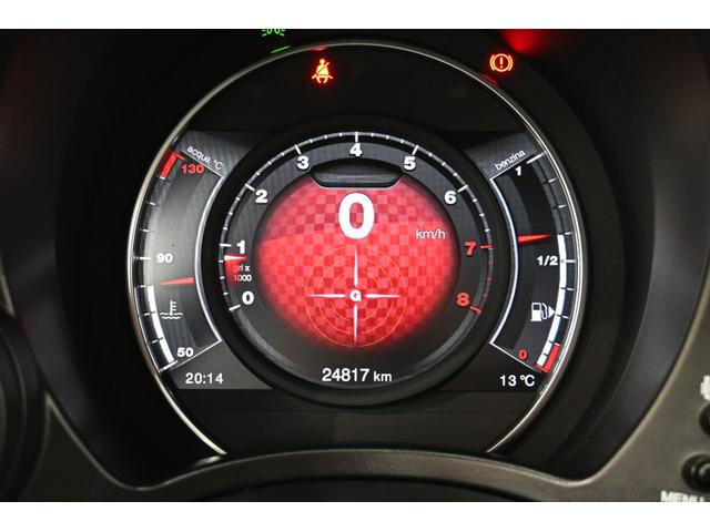 アバルト595 コンペティツィオーネ 左H 5MT Sabeltブラウンスポーツシート レコードモンツァ 純正タッチスクリーン Carplay ブレンボレッドキャリパー カーボンスカッフプレート 純正17インチAW 2年保証付(38枚目)