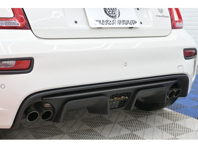 アバルト595 コンペティツィオーネ 左H 5MT Sabeltブラウンスポーツシート レコードモンツァ 純正タッチスクリーン Carplay ブレンボレッドキャリパー カーボンスカッフプレート 純正17インチAW 2年保証付(39枚目)