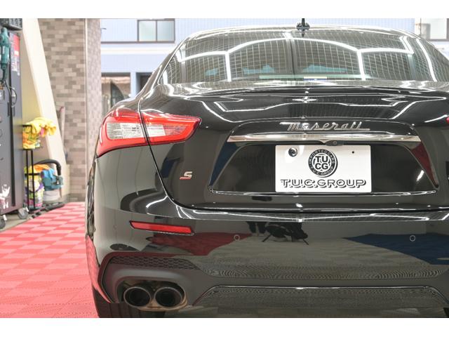 ギブリ S グランスポーツ ネリッシモ&ドライバーアシスタンスPKG ACC 黒革 純正ナビ フルセグ 全周囲カメラ CarPlay harman/kadrdon フットトランクオープナー ウラーノ20インチAW 2年保証付(18枚目)