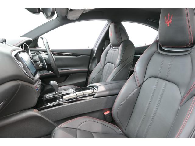 ギブリ S グランスポーツ ネリッシモ&ドライバーアシスタンスPKG ACC 黒革 純正ナビ フルセグ 全周囲カメラ CarPlay harman/kadrdon フットトランクオープナー ウラーノ20インチAW 2年保証付(35枚目)