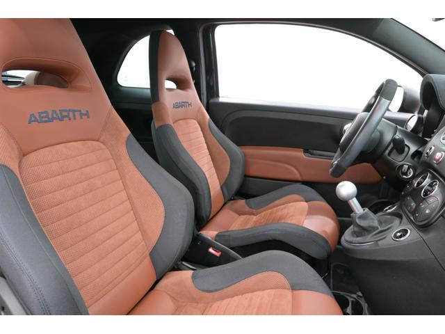 アバルト５９５ コンペティツィオーネ　左Ｈ　Ｓａｂｅｌｔブラウンスポーツシート　レコードモンツァ　純正７インチタッチスクリーン　ＣａｒＰｌａｙ　リアコーナーセンサー　純正１７インチＡＷ　ＳＰＯＲＴモード　２年保証付（18枚目）