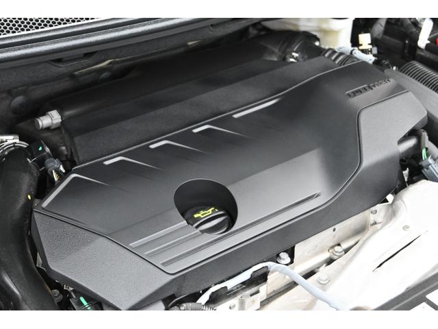 3008 GTハイブリッド4 1オーナー 後期モデル アクティブセーフティブレーキ ハーフ革 パノラマサンルーフ 純正タッチスクリーン CarPlay パノラマビューカメラ 純正18AW ブラインドスポットモニター 2年保証付(9枚目)