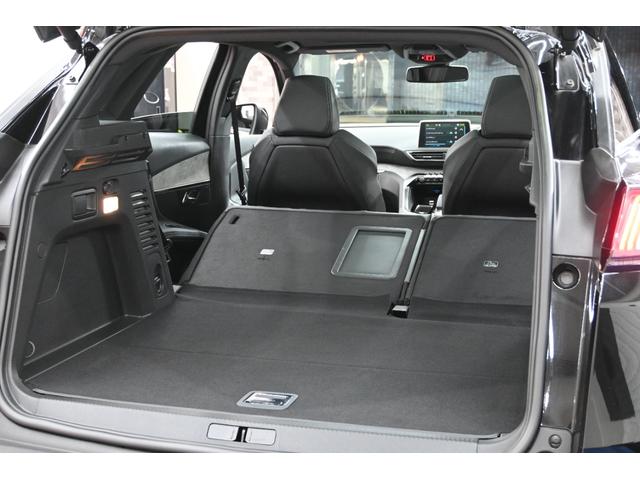 3008 GTハイブリッド4 1オーナー 後期モデル アクティブセーフティブレーキ ハーフ革 パノラマサンルーフ 純正タッチスクリーン CarPlay パノラマビューカメラ 純正18AW ブラインドスポットモニター 2年保証付(10枚目)