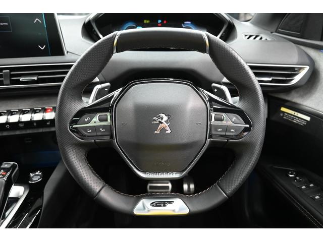 3008 GTハイブリッド4 1オーナー 後期モデル アクティブセーフティブレーキ ハーフ革 パノラマサンルーフ 純正タッチスクリーン CarPlay パノラマビューカメラ 純正18AW ブラインドスポットモニター 2年保証付(35枚目)