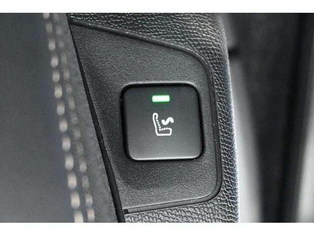 3008 GTハイブリッド4 1オーナー 後期モデル アクティブセーフティブレーキ ハーフ革 パノラマサンルーフ 純正タッチスクリーン CarPlay パノラマビューカメラ 純正18AW ブラインドスポットモニター 2年保証付(40枚目)