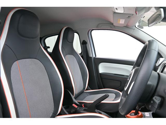 トゥインゴ バイブス 1オーナー 特別仕様車 専用ファブリックシート シートヒーター 純正タッチスクリーン CarPlay サブウーハー クルコン バックカメラ 専用16インチAW LEDヘッドライト 2年保証付(29枚目)