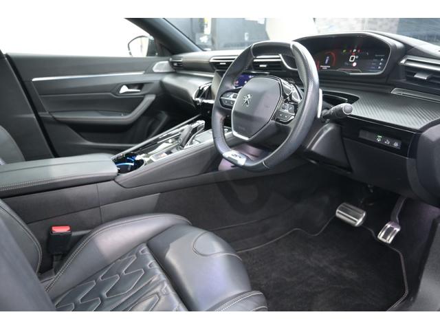 ５０８ ＧＴ　ブルーＨＤｉ　プレミアムレザーエディション　ＡＣＣ　ブラックナッパレザー　パノラマサンルーフ　純正タッチスクリーン　ＣａｒＰｌａｙ　３６０カメラ　ナビＴＶ　フルセグ　レーンキープＡ　フルパークアシスト　純正１８インチＡＷ　２年保証付（7枚目）