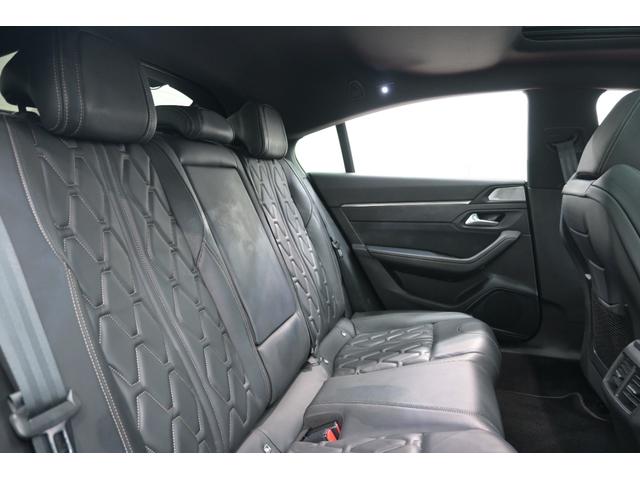 ５０８ ＧＴ　ブルーＨＤｉ　プレミアムレザーエディション　ＡＣＣ　ブラックナッパレザー　パノラマサンルーフ　純正タッチスクリーン　ＣａｒＰｌａｙ　３６０カメラ　ナビＴＶ　フルセグ　レーンキープＡ　フルパークアシスト　純正１８インチＡＷ　２年保証付（30枚目）