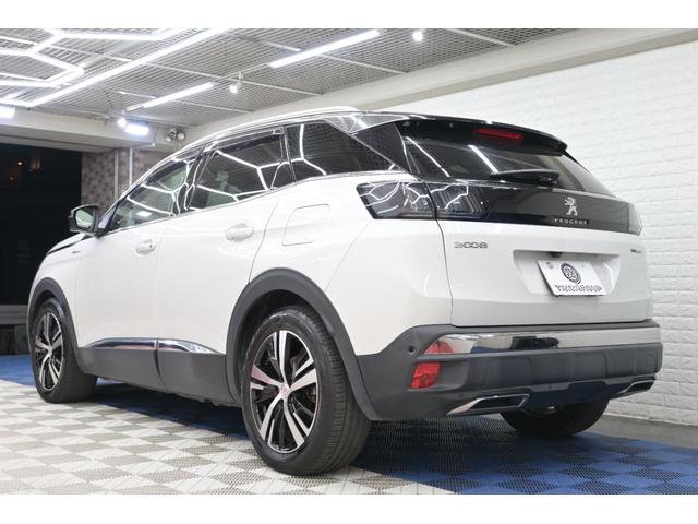 ３００８ ＧＴハイブリッド４　Ｐスタ　ＡＣＣ　ハーフ革　パノラマサンルーフ　純正タッチスクリーン　ナビＴＶ　ＣａｒＰｌａｙ　ＢＴオーディオ＆ＴＥＬ　バックカメラ　純正１８インチＡＷ　ＬＥＤライト　２年保証付（6枚目）