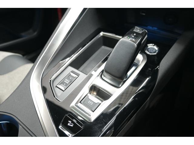 ３００８ ＧＴハイブリッド４　Ｐスタ　ＡＣＣ　ハーフ革　パノラマサンルーフ　純正タッチスクリーン　ナビＴＶ　ＣａｒＰｌａｙ　ＢＴオーディオ＆ＴＥＬ　バックカメラ　純正１８インチＡＷ　ＬＥＤライト　２年保証付（12枚目）