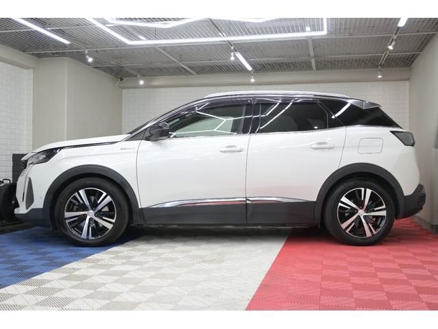 ３００８ ＧＴハイブリッド４　Ｐスタ　ＡＣＣ　ハーフ革　パノラマサンルーフ　純正タッチスクリーン　ナビＴＶ　ＣａｒＰｌａｙ　ＢＴオーディオ＆ＴＥＬ　バックカメラ　純正１８インチＡＷ　ＬＥＤライト　２年保証付（36枚目）