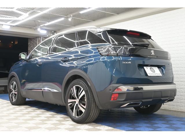 ３００８ ＧＴハイブリッド４　レザーパッケージ　１オーナー　Ｐスタ　ＡＣＣ　黒本革　パノラマサンルーフ　純正タッチスクリーン　ＣａｒＰｌａｙ　ＢＴオーディオ＆ＴＥＬ　バックカメラ　純正１８インチＡＷ　ＬＥＤライト　２年保証付（6枚目）