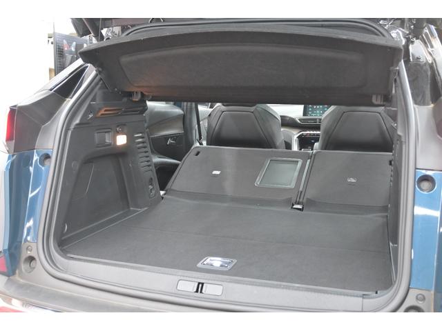 ３００８ ＧＴハイブリッド４　レザーパッケージ　１オーナー　Ｐスタ　ＡＣＣ　黒本革　パノラマサンルーフ　純正タッチスクリーン　ＣａｒＰｌａｙ　ＢＴオーディオ＆ＴＥＬ　バックカメラ　純正１８インチＡＷ　ＬＥＤライト　２年保証付（10枚目）