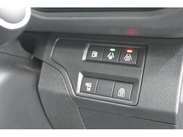 ３００８ ＧＴハイブリッド４　レザーパッケージ　１オーナー　Ｐスタ　ＡＣＣ　黒本革　パノラマサンルーフ　純正タッチスクリーン　ＣａｒＰｌａｙ　ＢＴオーディオ＆ＴＥＬ　バックカメラ　純正１８インチＡＷ　ＬＥＤライト　２年保証付（39枚目）