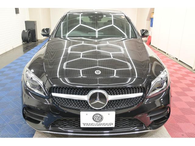 Ｃクラス Ｃ２００ローレウスエディションスポーツプラスパック　レーダーセーフティＰ　ＡＣＣ　ＢＳＭ　黒革　ヒーター＆ベンチレーター　純正ＨＤＤナビ　フルセグ　Ｂカメラ　ＣａｒＰｌａｙ　ＡＭＧエアロ＆１８インチＡＷ　エアマチックサス　ヘッドアップＤ　２年保証付（2枚目）