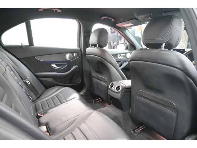 Ｃクラス Ｃ２００ローレウスエディションスポーツプラスパック　レーダーセーフティＰ　ＡＣＣ　ＢＳＭ　黒革　ヒーター＆ベンチレーター　純正ＨＤＤナビ　フルセグ　Ｂカメラ　ＣａｒＰｌａｙ　ＡＭＧエアロ＆１８インチＡＷ　エアマチックサス　ヘッドアップＤ　２年保証付（19枚目）