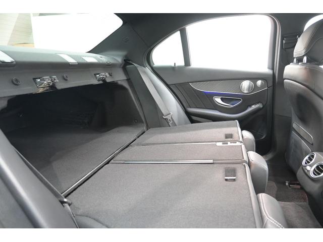 Ｃクラス Ｃ２００ローレウスエディションスポーツプラスパック　レーダーセーフティＰ　ＡＣＣ　ＢＳＭ　黒革　ヒーター＆ベンチレーター　純正ＨＤＤナビ　フルセグ　Ｂカメラ　ＣａｒＰｌａｙ　ＡＭＧエアロ＆１８インチＡＷ　エアマチックサス　ヘッドアップＤ　２年保証付（34枚目）