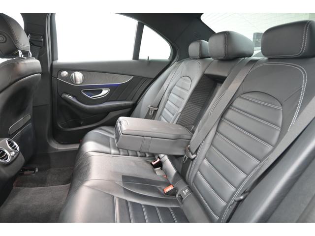 Ｃクラス Ｃ２００ローレウスエディションスポーツプラスパック　レーダーセーフティＰ　ＡＣＣ　ＢＳＭ　黒革　ヒーター＆ベンチレーター　純正ＨＤＤナビ　フルセグ　Ｂカメラ　ＣａｒＰｌａｙ　ＡＭＧエアロ＆１８インチＡＷ　エアマチックサス　ヘッドアップＤ　２年保証付（36枚目）