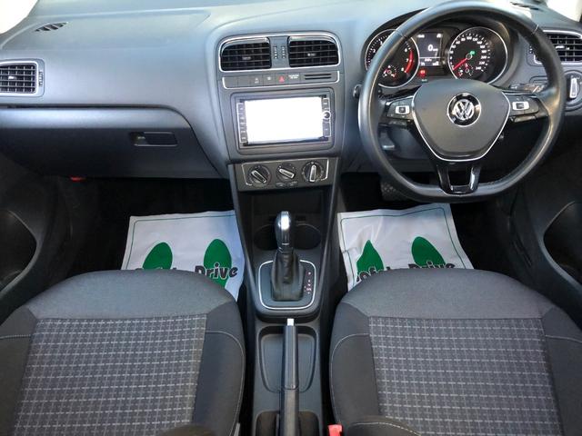 ポロ TSIコンフォートライン 純正ナビ・TV・Bカメラ・ACC・16インチAW/・車検整備付(28枚目)