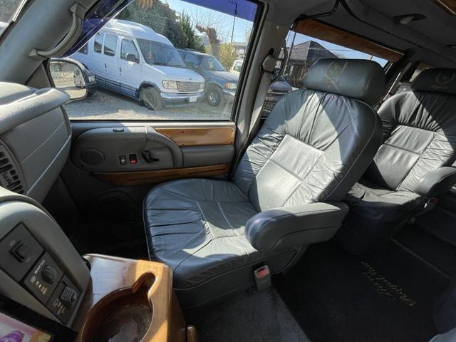 シボレーアストロ ティアラ（10枚目）