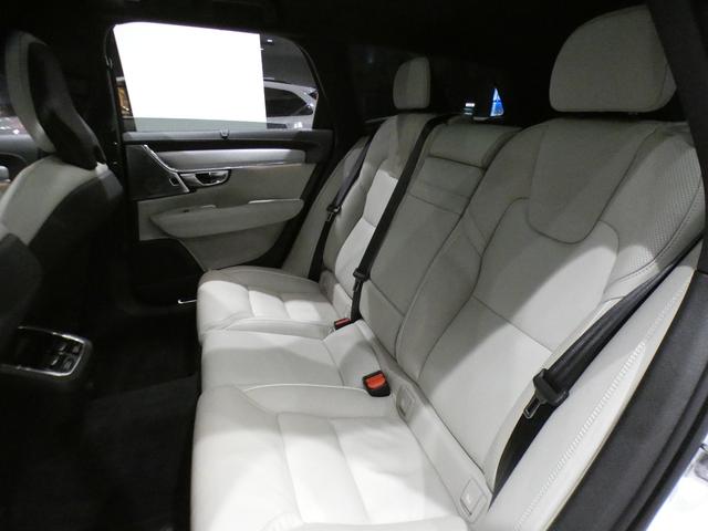 Ｖ９０ Ｂ６　ＡＷＤ　Ｒデザイン　追ＡＣＣ／ＬＫＡ＆レーンＣＨ／Ｂ＆Ｗサウンド／白革／全席ヒーター／パノラマＳＲ／タッチスクリーンＨＤＤナビ／Ｃａｒｐｌａｙ／ヘッドアップＤＳＰ／ＬＥＤライト／専用エクステリア＆２０ＡＷ／２年保証（13枚目）