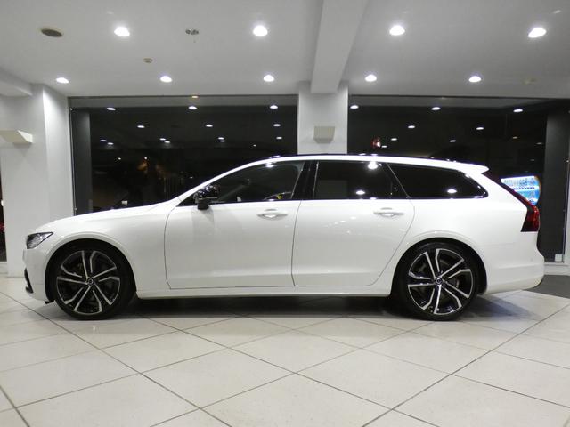 Ｖ９０ Ｂ６　ＡＷＤ　Ｒデザイン　追ＡＣＣ／ＬＫＡ＆レーンＣＨ／Ｂ＆Ｗサウンド／白革／全席ヒーター／パノラマＳＲ／タッチスクリーンＨＤＤナビ／Ｃａｒｐｌａｙ／ヘッドアップＤＳＰ／ＬＥＤライト／専用エクステリア＆２０ＡＷ／２年保証（44枚目）