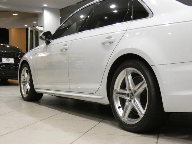 Ａ４ ２．０ＴＦＳＩスポーツ　Ｓラインパッケージ　ＡＤＶキー／追ＡＣＣ／レーンアシスト／アウディプレセンス／半革／ヒーター／バーチャルＣＰ／ＭＭＩナビ／Ｂカメラ／ＰＤＣ／マトリクスＬＥＤ／Ｓラインエクステリア＆１８ＡＷ／２年保証（18枚目）